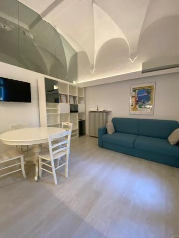 Duomo26 Boutique Apartment Desenzano del Garda Extérieur photo